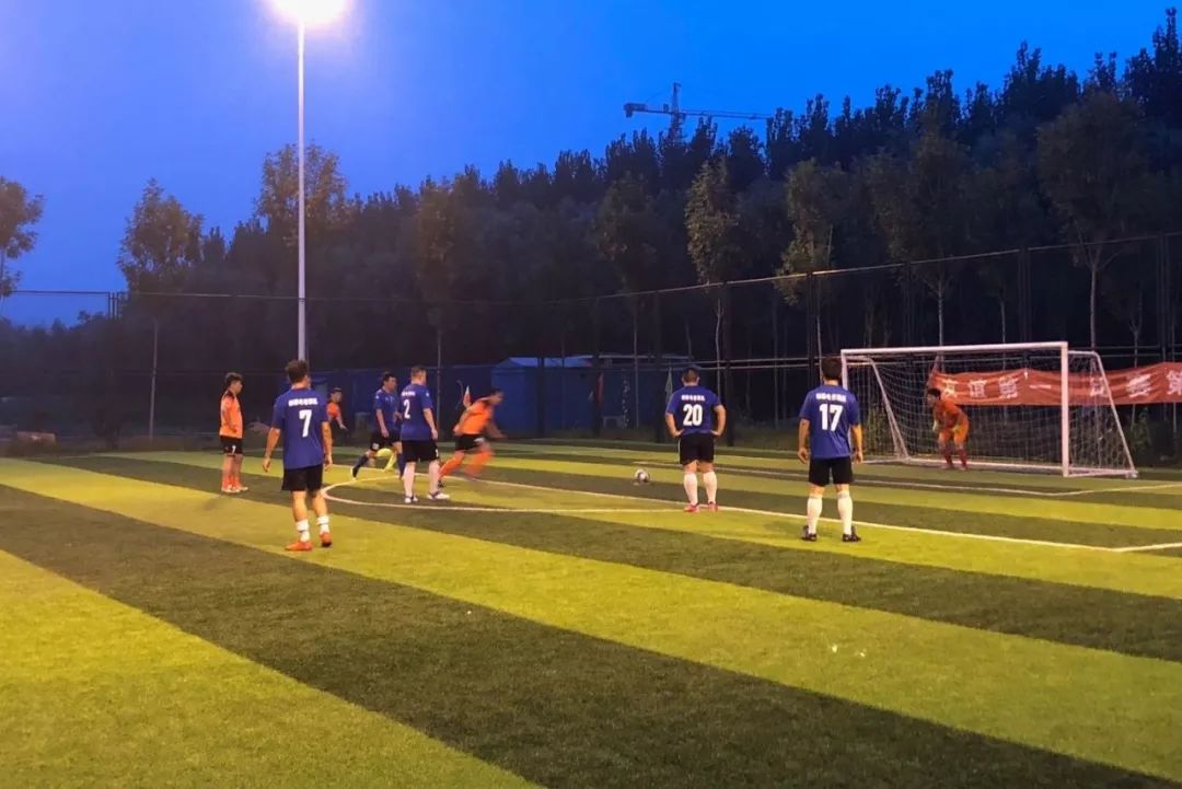 开元体育官网-包含风云突变底特律活塞今夜内部沟通阿扎伦卡连续二十场比赛得分超过悬念迭起，奥兰多魔术今夜更衣室发声瞬间刷屏的词条